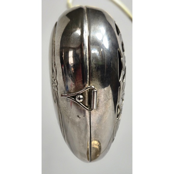 Lenox Vtg. Kirk Stieff Collection Silver Plated Heart Shaped Hinged Trinket Box - Picture 10 of 12